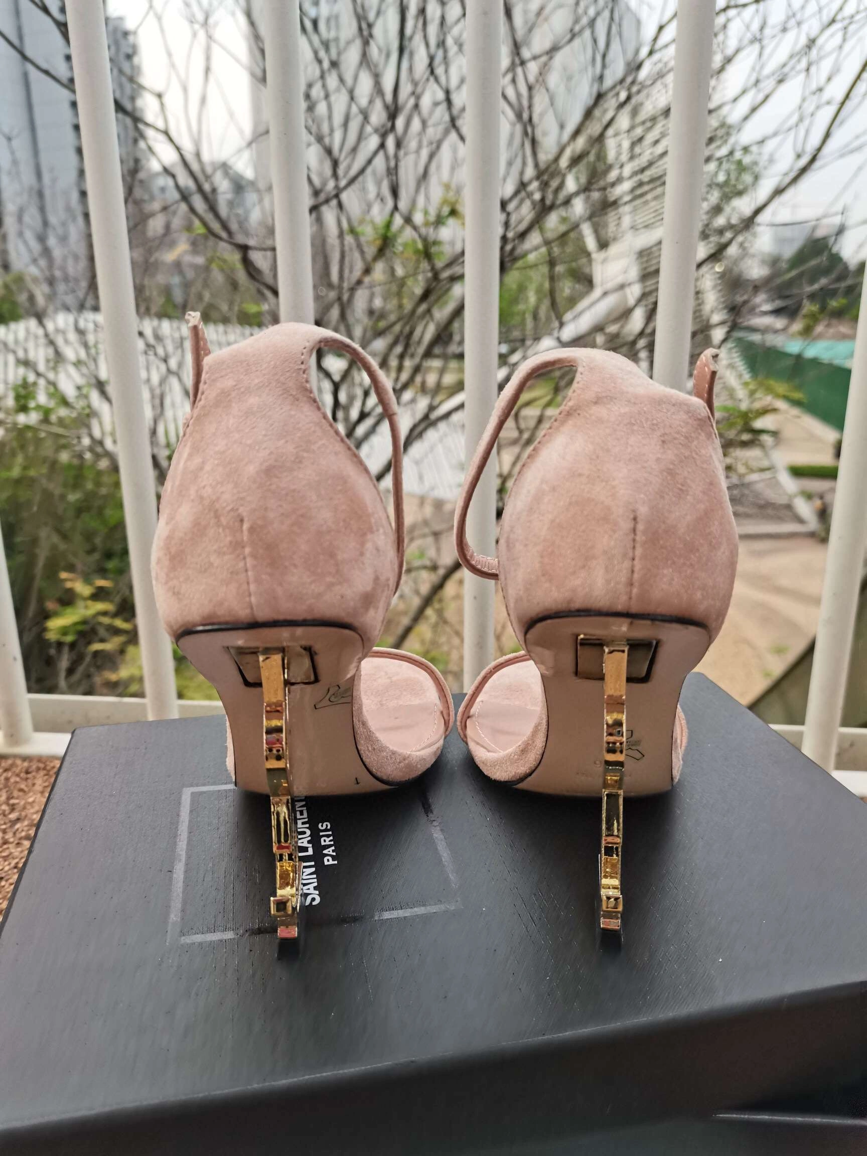 &COCO- heel height10.5cm 3 Color cowhide item : 076X32D2036-3